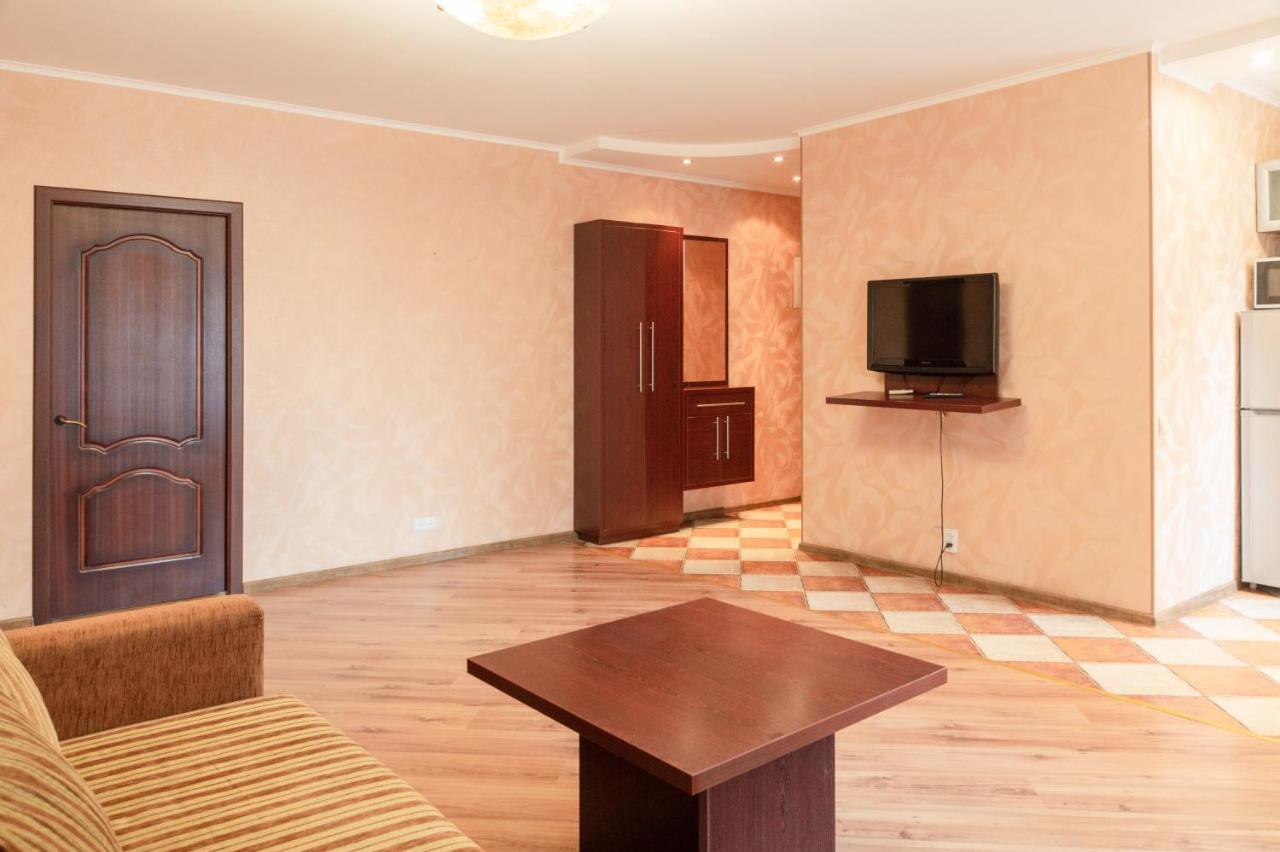 Apartment Triokhsviatytelskaya Street 3 Kiev Dış mekan fotoğraf