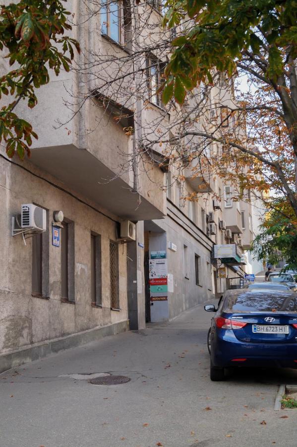 Apartment Triokhsviatytelskaya Street 3 Kiev Dış mekan fotoğraf